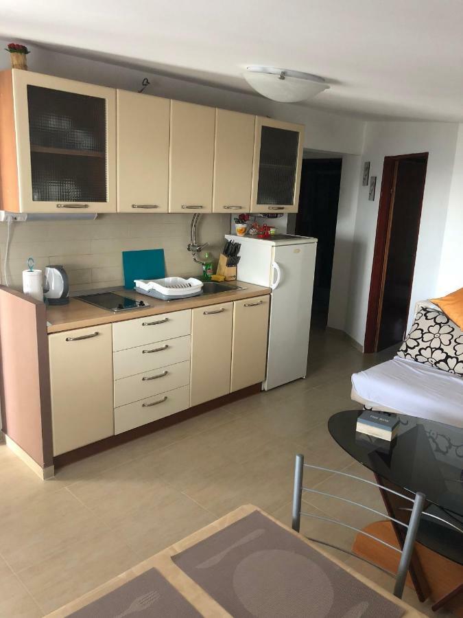 Apartment Leon & Grga Šibuljina Екстериор снимка