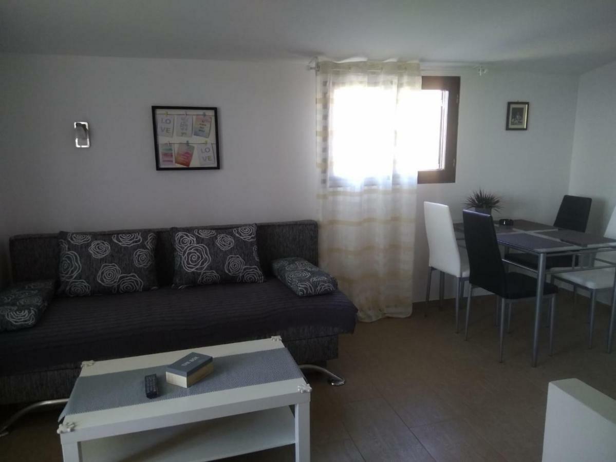 Apartment Leon & Grga Šibuljina Екстериор снимка