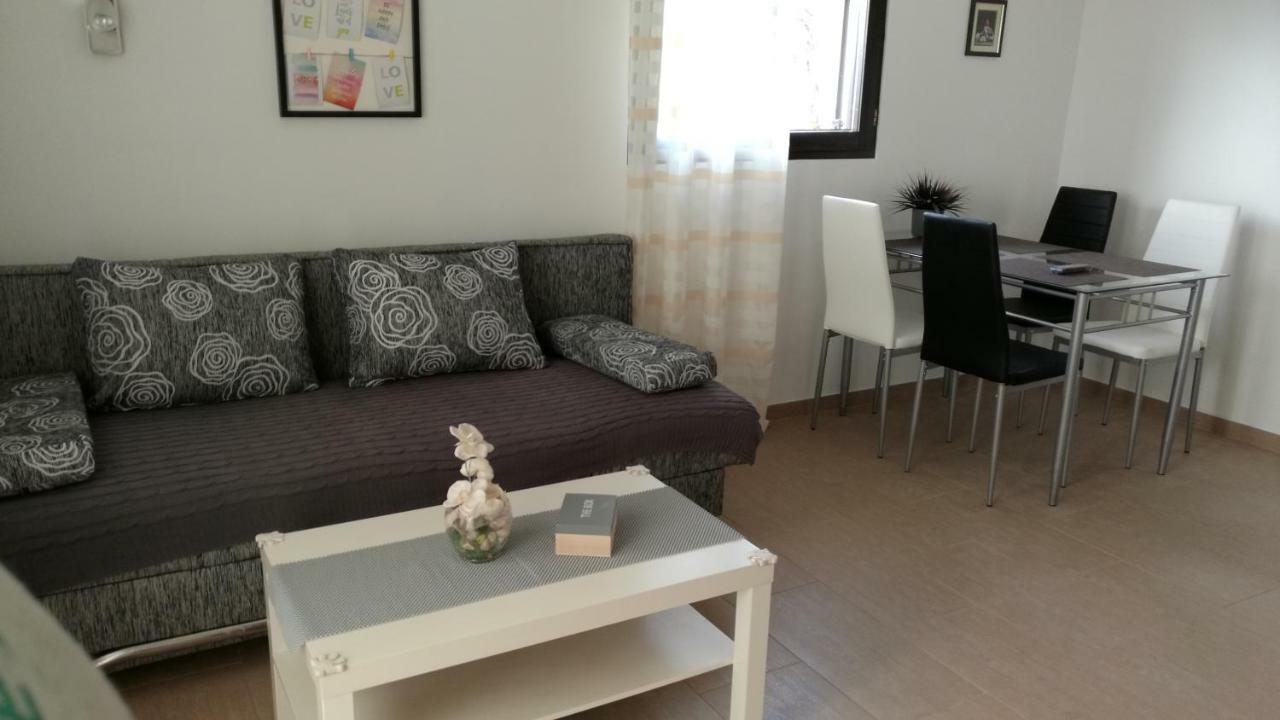 Apartment Leon & Grga Šibuljina Екстериор снимка